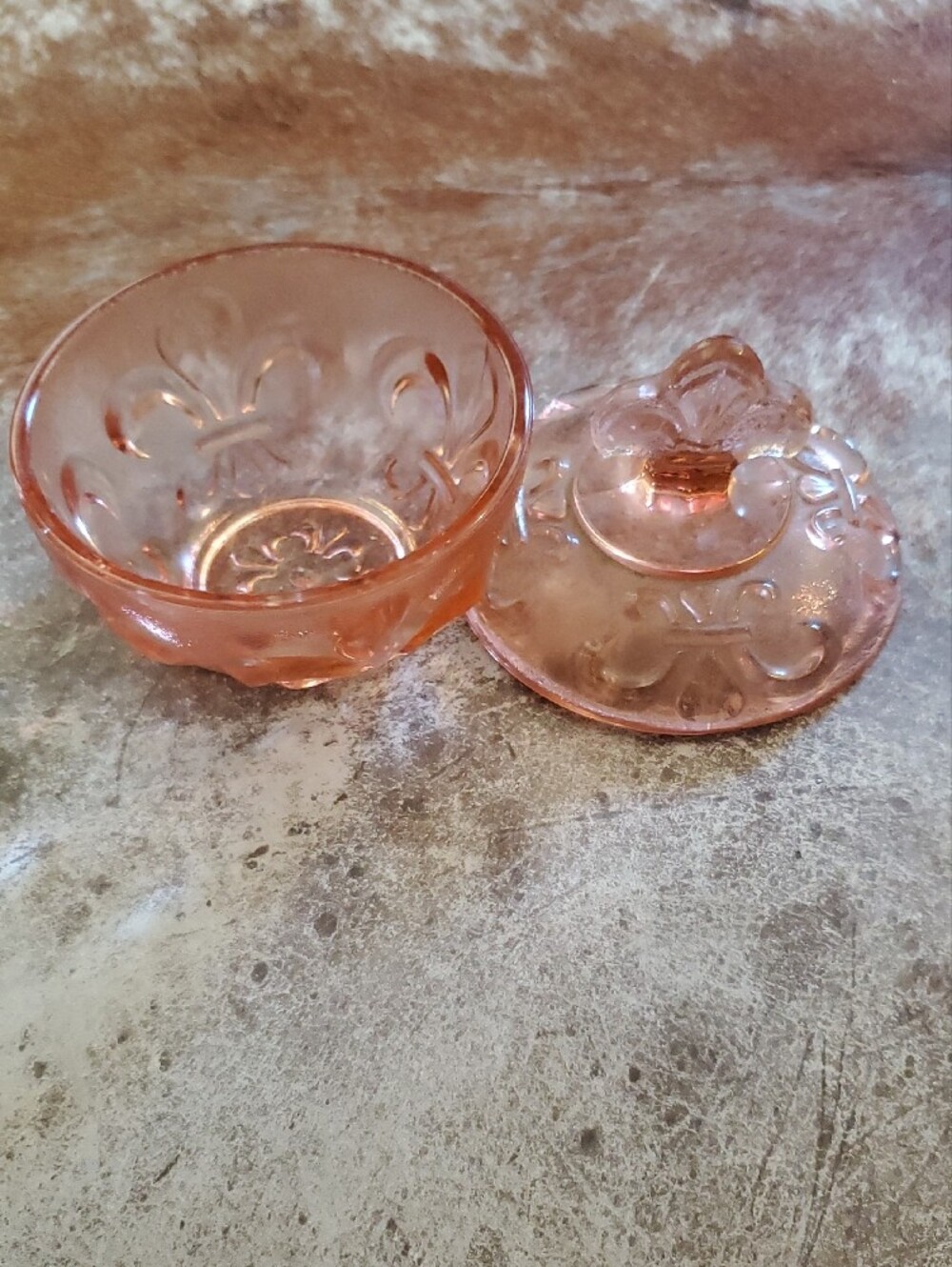 Vintage Pink Glass Decorative Trinket Jar - Picture 2 of 7
